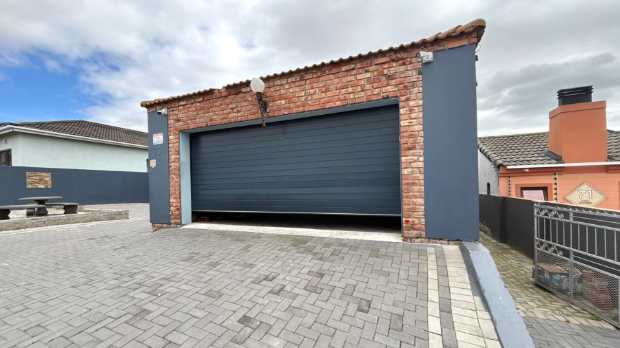 3 Bedroom Property for Sale in Bluewater Bay Eastern Cape